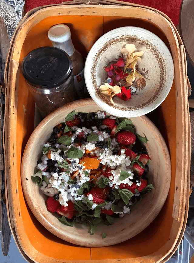 birthday party rainbow salad